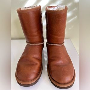 Ugg Boots leather color Cognac